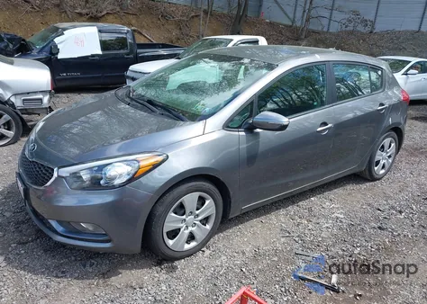 2016 Kia Forte Lx из США, поврежденный, VIN KNAFK5A88G5652932